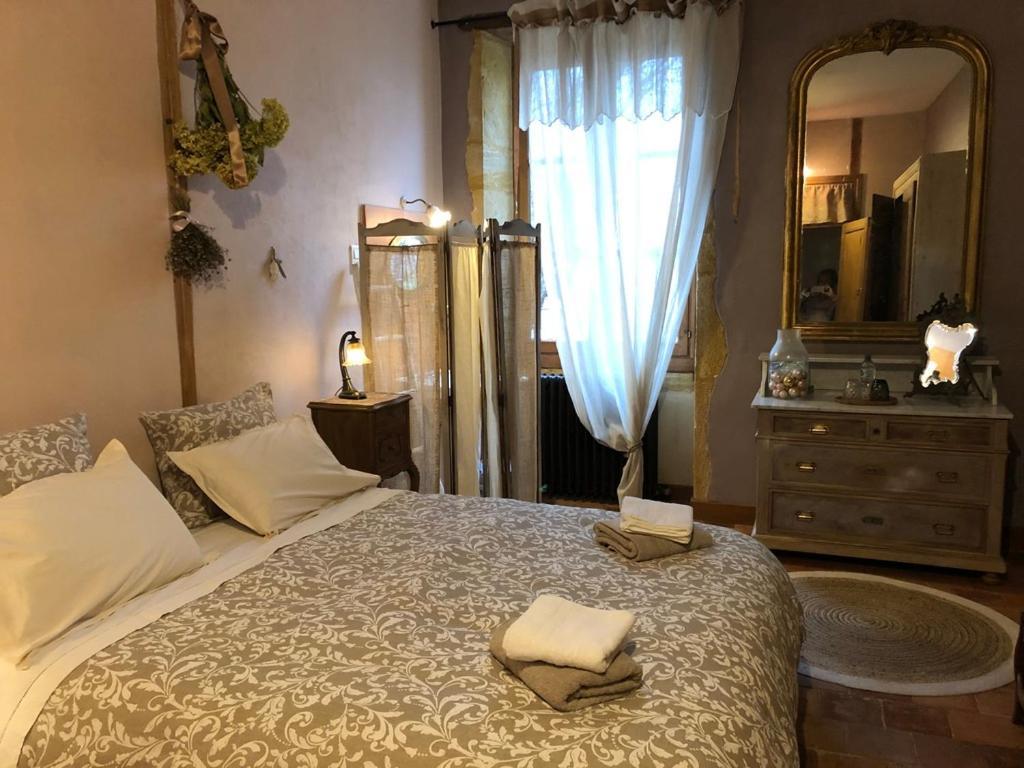 Les Jardins Des Soussilanges Bed & Breakfast Céron Exterior photo