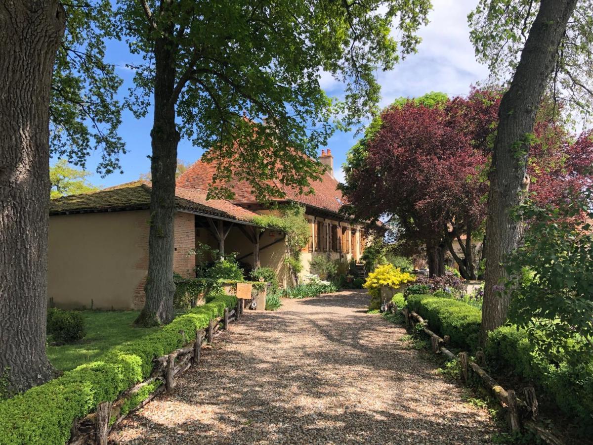 Les Jardins Des Soussilanges Bed & Breakfast Céron Exterior photo