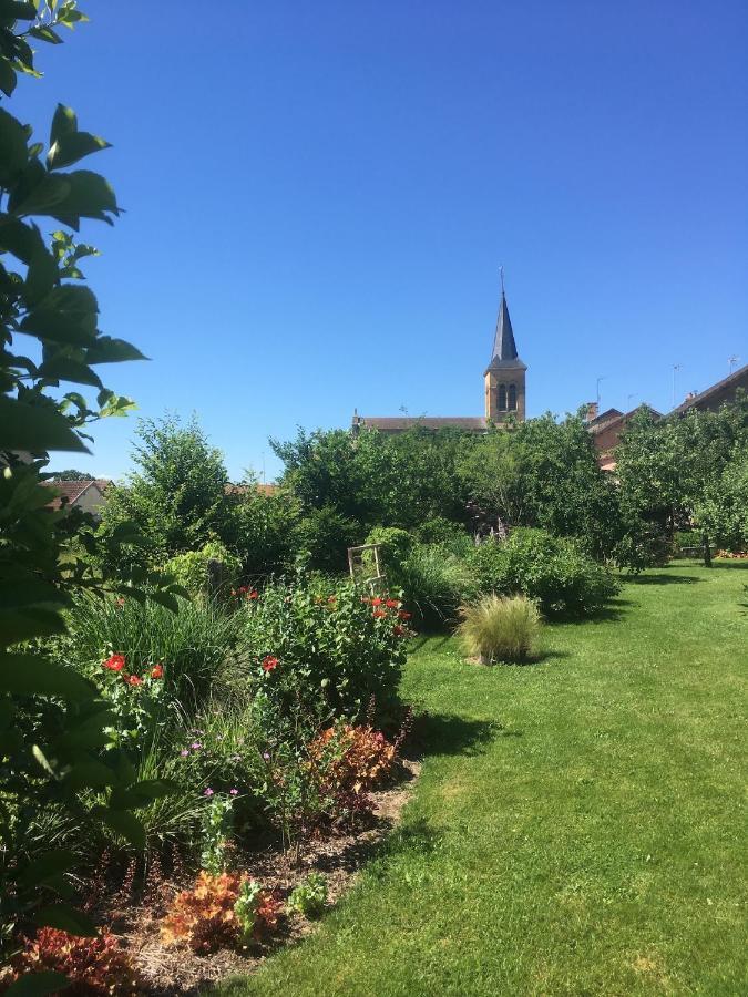 Les Jardins Des Soussilanges Bed & Breakfast Céron Exterior photo