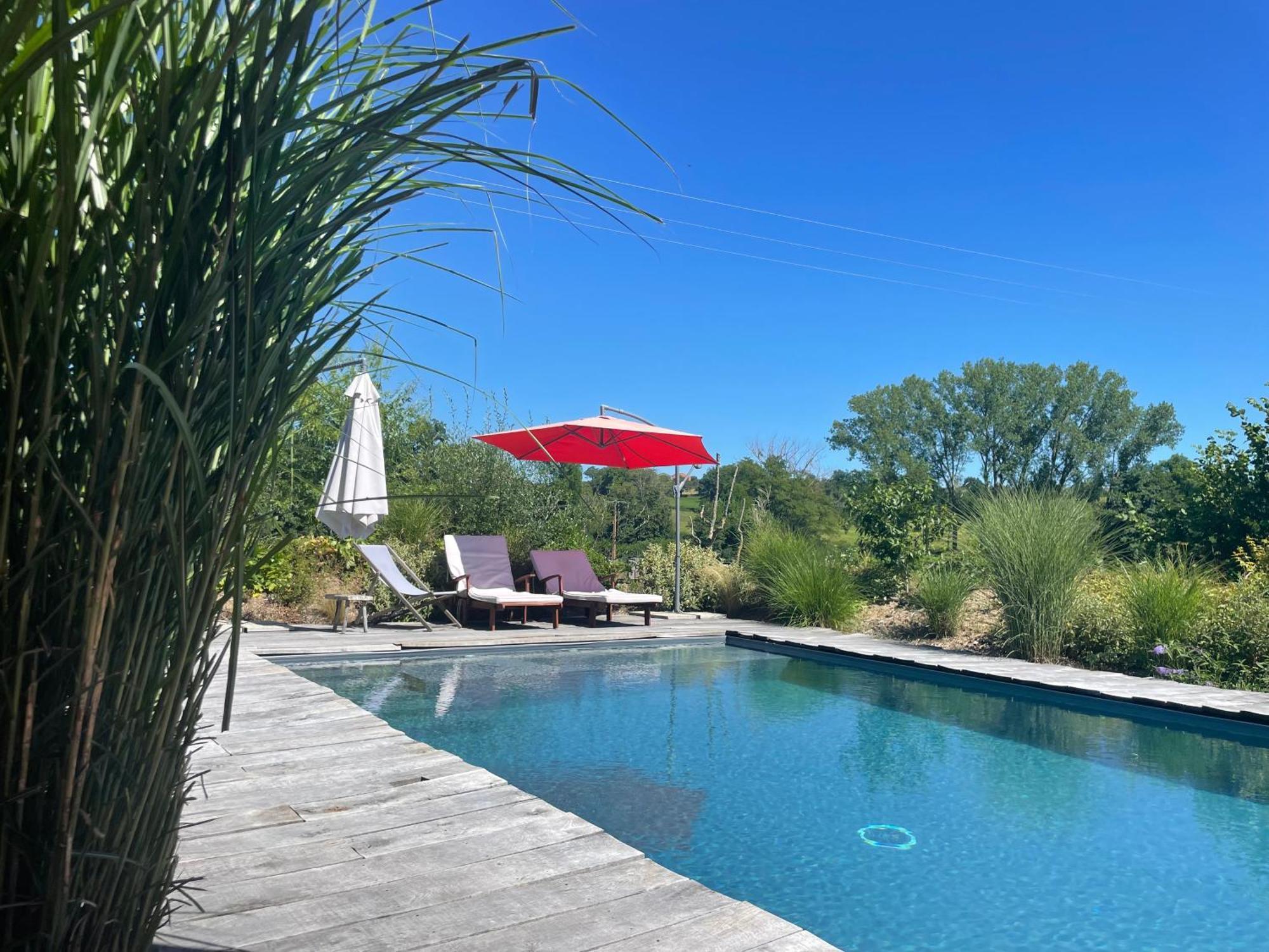 Les Jardins Des Soussilanges Bed & Breakfast Céron Exterior photo