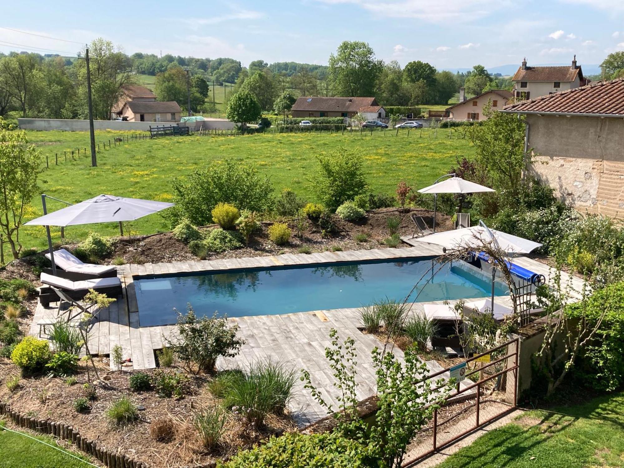 Les Jardins Des Soussilanges Bed & Breakfast Céron Exterior photo