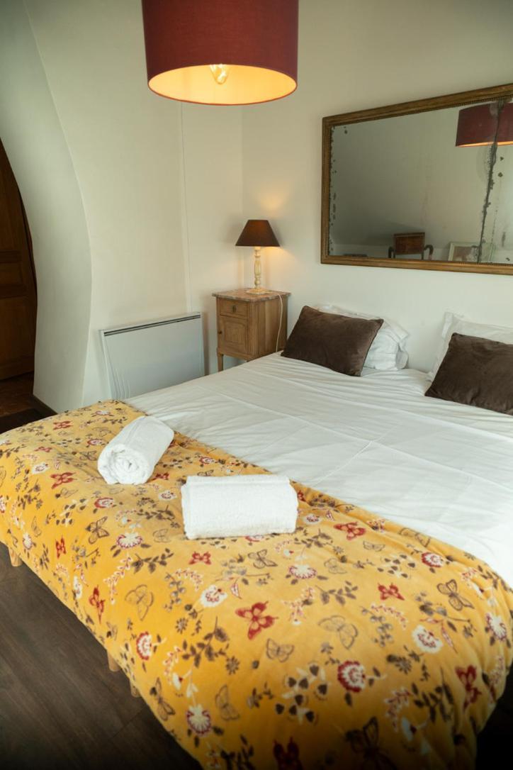 Les Jardins Des Soussilanges Bed & Breakfast Céron Exterior photo