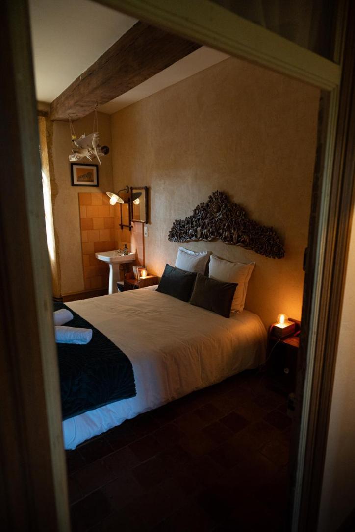 Les Jardins Des Soussilanges Bed & Breakfast Céron Exterior photo